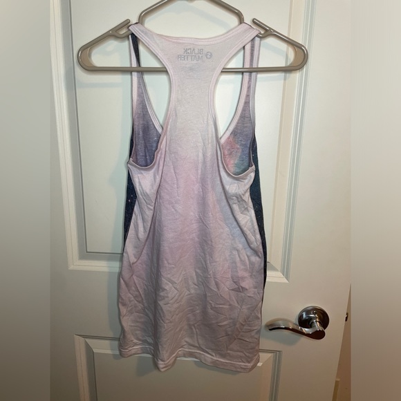 Black matter quote tank top with white back - Picture 2 of 2